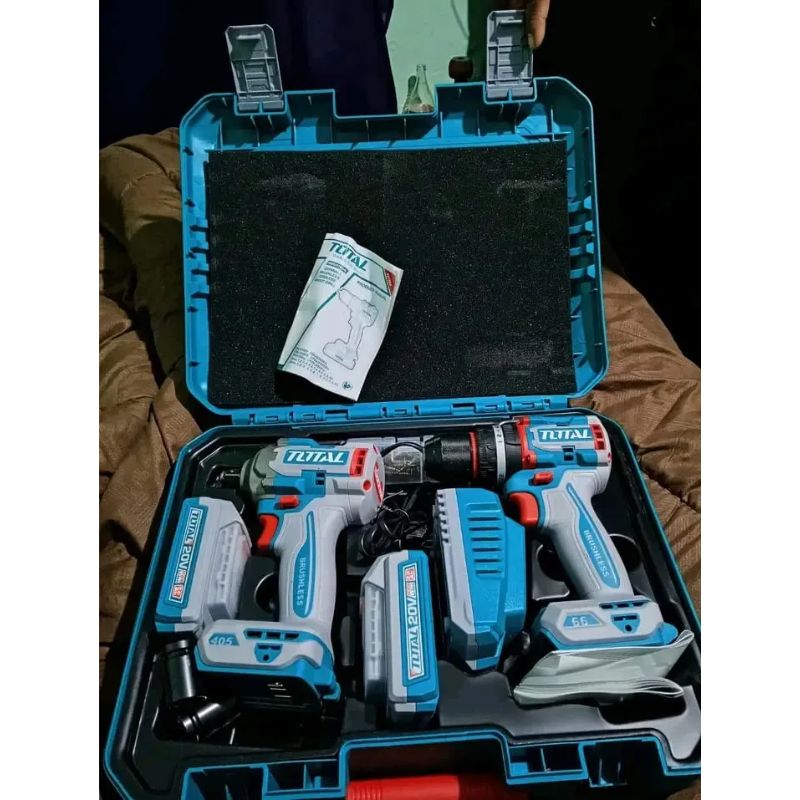 Kit Taladro Percutor + Llave De Impacto 20v Brushless TCKLI20286 TOTAL - Imagen 3